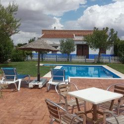 Sancho - Casa rural con jacuzzi y piscina en Ciudad Real